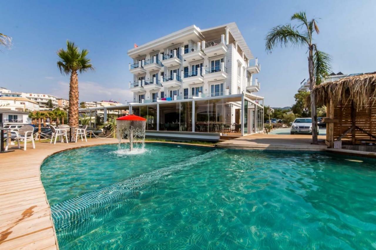 Poda Boutique 4* Ksamil